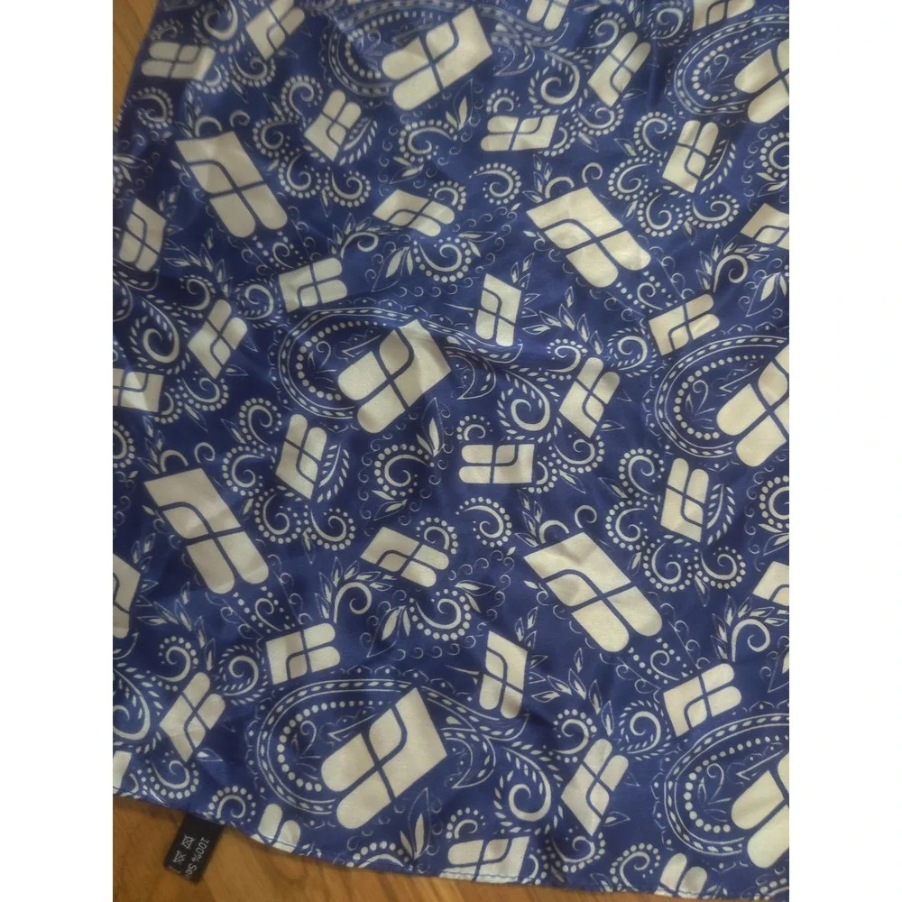 Vintage Navy Blue Paisley Silk Bandana Square Neck Scarf 21x21 Blue White Print